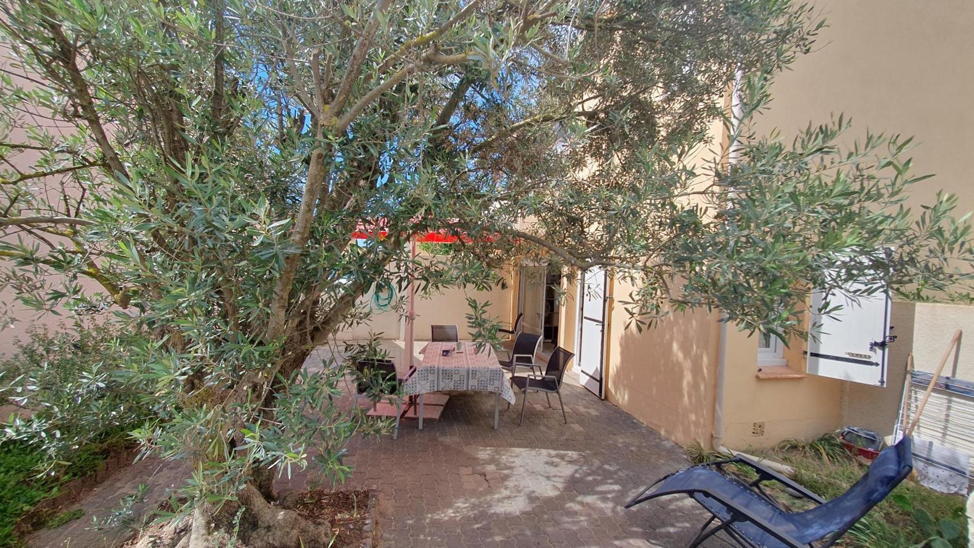 Appartement avec vaste terrasse à 30 m des dunes Agde Exterior foto